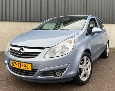 Opel Corsa 1.4 | Apk | Stoelverwarming | Stuurverwarming | Lm Velgen | Airco | Boordcomputer