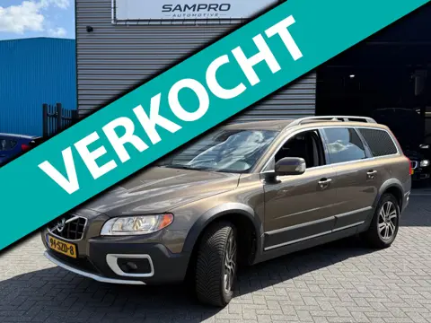 Volvo XC70 2.4 D5 Momentum | EX BPM.