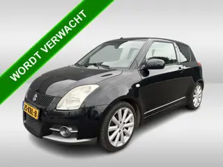 Suzuki Swift 1.6 Sport / Airco-Climate / Keyless / Camera / Lmv 17" / Privacy Glass / Apk 05-2027