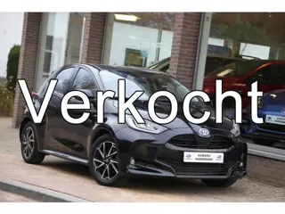Toyota Yaris 1.5 Hybrid Dynamic Team Navi Carplay Camera ACC