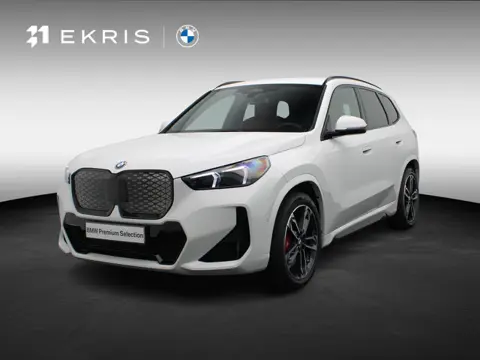 BMW iX1 eDrive20 M Sport Edition | M Sportpakket Pro | Premium Pack | Comfort Pack | Trekhaak | Elek