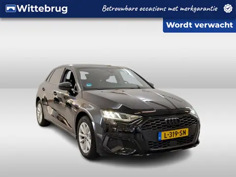 Audi A3 Sportback 30 TFSI Pro Line / AUTOMAAT/ CRUISE/ PARK.SENSOREN + CAMERA/ KEYLESS/ DIGITAL DASH
