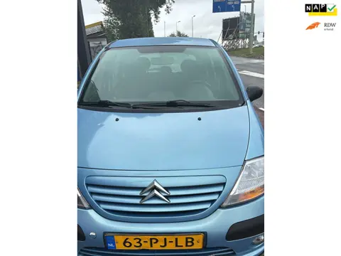 Citroen C3 1.4i Différence Nieuwe Banden & APK GOED ONDERHOUDEN