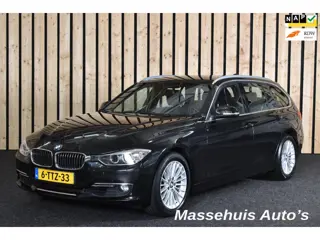 BMW 3-serie Touring 320i High Executive 160dkm Trekhaak Leer Sportstoelen 2e eig. Navi Clima Cruise 