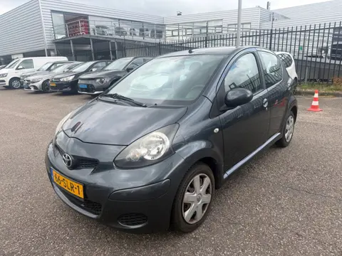 Toyota Aygo 1.0-12V Comfort Navigator 5drs. Airco Navi