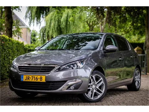 Peugeot 308 1.2 PureTech Allure Panorama Camera Keyless Trekhaak