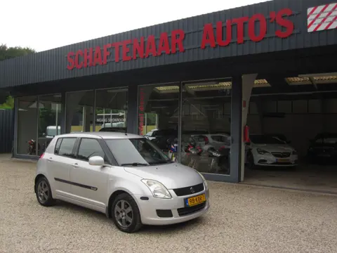 Suzuki Swift 1.3 Comfort met trekhaak apk 27-07-2027