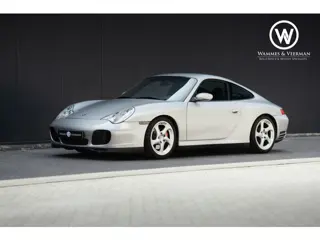Porsche 911 3.6 Coupé Carrera 4S
