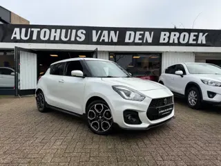 Suzuki Swift 1.4 Sport|Xenon|Navi|Cruise|Carplay|Led|Full Option|Camera|Stoelverw|Nw Apk