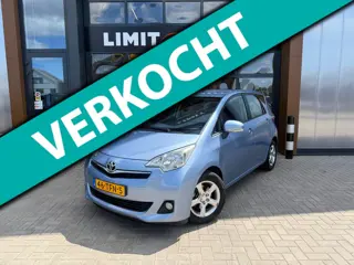 Toyota Verso-S 1.3 VVT-i Aspiration 1e.eig/Aut/Climate/Navi/Camera/Lmv/Trekhaak/El.ramen/Nap/Apk