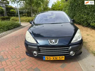 Peugeot 307 1.4-16V Premium, Airco, APK 16-07-2027.