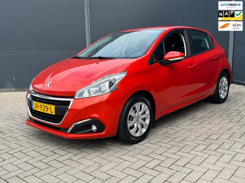 Peugeot 208 1.2 PureTech / Navi / Nap