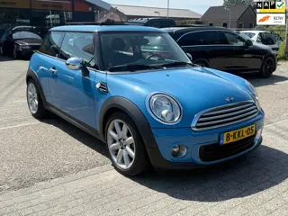 Mini Mini 1.6 One Holland Street PANO/NAVI/APK 3-6-2027/ZEER NETTE STAAt/DEALERONDERHOUDEN