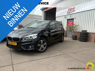 BMW 2-serie Gran Tourer 218i Centennial High Executive Clima, cruise, stoelverwarming, pdc, trekhaak