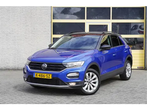 Volkswagen T-Roc 1.0 TSI Style BJ2021 Lmv 17" | Led | Pdc | Navi | Airco | Climate control | Cruise 