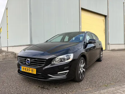 Volvo V60 2.4 D6 AWD Plug-In Hybrid Summum