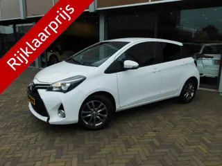 Toyota Yaris 1.3 VVT-i Aspiration Design Pack (bj 2016)