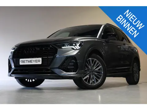 Audi Q3 45 TFSI e S edition |Gevlakt stuur |Sfeerverlichting |Camera |Keyless |ACC