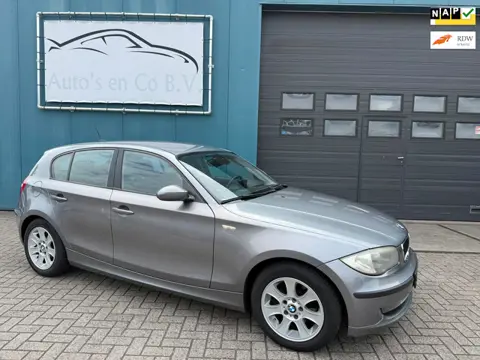BMW 1-serie 118i Business Line 5-deurs Airco Cruise Navi Lm velgen NL Auto NAP Inruilkoopje