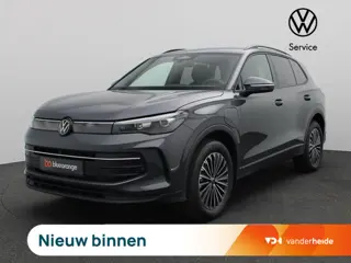 Volkswagen Tiguan 1.5 eHybrid Life Edition 204PK DSG Trekhaak, 360gr. Camera, Zwarte hemelbekleding,