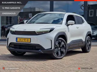 Toyota Urban Cruiser Executive 61 kWh JBL Premium Sound | Panoramadak | 360 camera