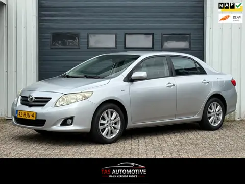 Toyota Corolla 1.6-16V Luna NAVI / CRUISE / PDC / NAP