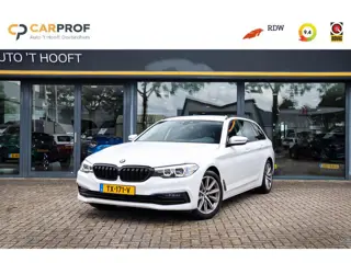 BMW 5-serie Touring 520i High Executive TREKHAAK / STOEL + STUURVERW. / LED
