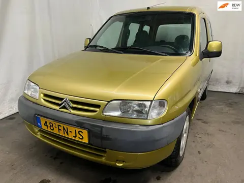 Citroen Berlingo 1.4i Multispace - Schade