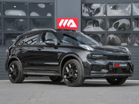 Lynk & Co 01 1.5 Black Edition Panoramadak|360° Camera|ACC|Stoelverwarming|Navi|Carplay