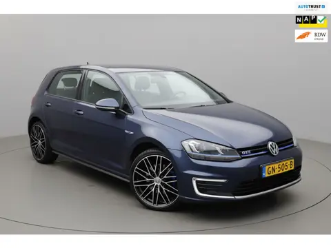 Volkswagen Golf GTE|SOH 89%|Camera|Navi|2e eigenaar!