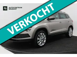 Skoda Karoq 1.5 TSI ACT Ambition Business (PANORAMADAK, STOELVERWARMING, NAVIGATIE, PARKEERSENSOREN)