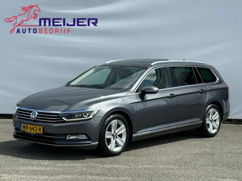 Volkswagen Passat Variant 2.0 TDI Connected Series Plus Stoelverwarming | LED | Panoramadak | Digita