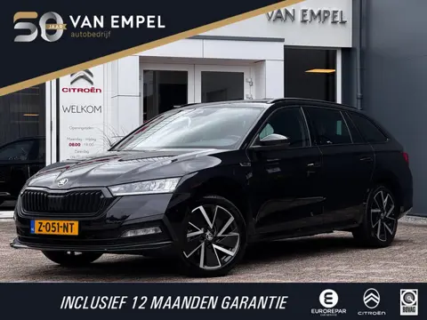 Skoda Octavia Combi 1.4 TSI iV PHEV Sportline Business | 98 % SOH | Trekhaak | NL-Auto | Winter Pack