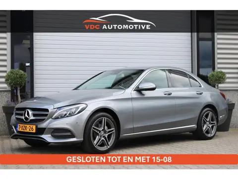 Mercedes-Benz C-Klasse 180 LED | Parkeersensoren | Cruisecontrol | 18" AMG Velgen | Privacyglas