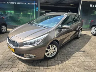 Kia Cee'd Sportswagon 1.6 GDI Plus Pack | 2E EIGENAAR | 3/6 OF 12 MND GARANTIE | NAVI | CAMERA | TRE