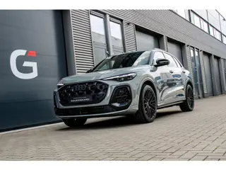 Audi Q5 2.0 TFSI e-hybrid quattro S edition Competition | 367PK | Indiv. Quantumgrijs | Luchtvering 