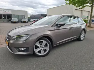 Seat Leon ST 1.4 EcoTSI FR Connect CLIMA/CRUISE/NAVI/CAMERA!