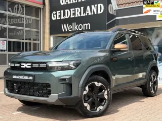 Dacia Bigster Mild Hybrid 130 4x4 Extreme | Pano | Full-Led | Navi | Camera | ACC | Apple/Android | 