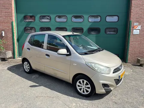 Hyundai I10 1.0 i-Drive Cool Airco Winterbanden beschikbaar en mooie Onderhoudshistorie