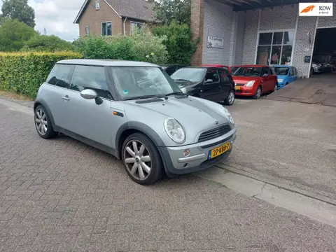 Mini 3-Deurs 1.6 One