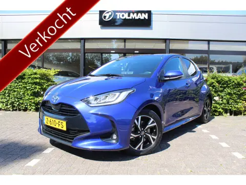 Toyota Yaris 1.5 Hybrid 115 First Edition | Rijklaar | Apple/Android | LED | Keyless | Clima | Adap.
