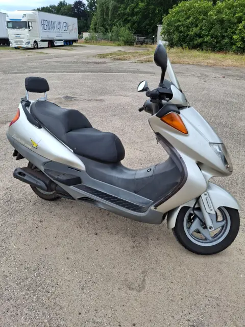Honda pantheon 150cc motorscooter