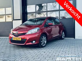 Toyota Yaris 1.3 VVT-i Dynamic | 1e EIG | Clima | Navi | NAP |