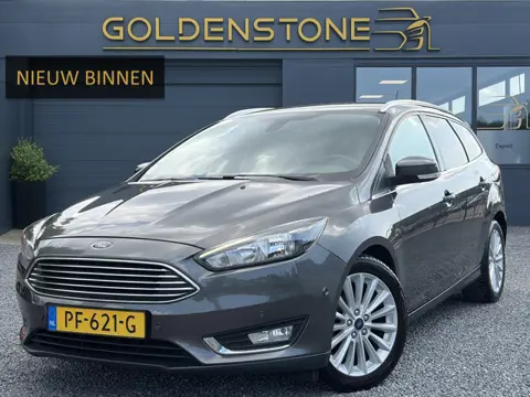 Ford Focus Wagon 1.0 Titanium 2e Eigenaar,Navi,Trekhaak,125pk,Clima,Cruise,Pdc V+A,6 Bak,Lm velgen,N