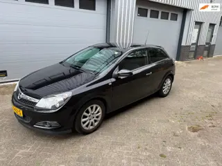 Opel Astra GTC 1.4 Business! Airco! 161 DKM! Boekjes!