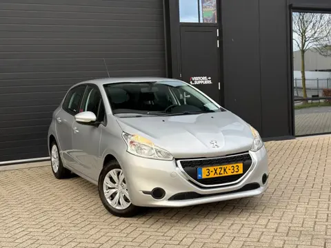 Peugeot 208 1.6 e-HDi 5D Active (bj 11-2014) NAVI|AIRCO|CRUISE