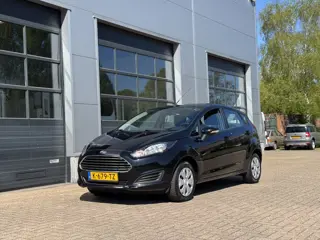 Ford Fiesta 1.0 Style | Airco | Stuurwielbediening | Centr. vergrendeling met afstandsbediening |