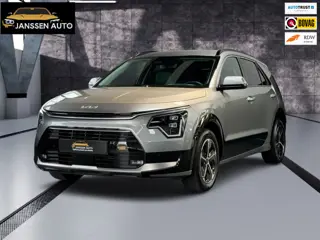 Kia Niro 1.6 GDi Hybrid DynamicLine | Widescreen | camera | 1/2 Leder | Stoel en stuurverwarwing