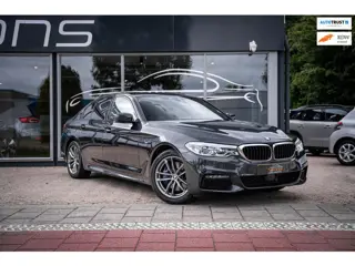 BMW 5-serie 530i xDrive High Executive|Pano|HUD|Memory|ACC|Stoel/Stuurverw V/A|Ambiance|