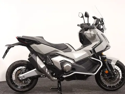Honda X-ADV 750 (bj 2025)